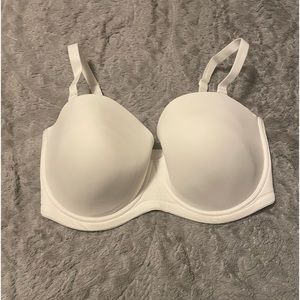 White Lightly Padded Wired Bra 40G